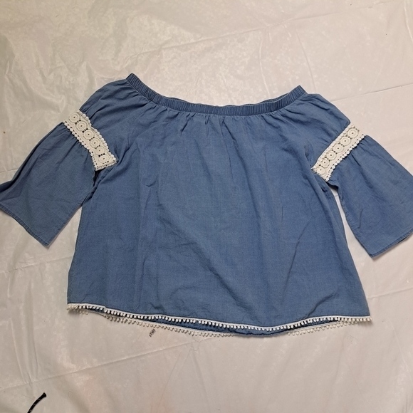 Joe's Chambray Off Shoulders Top - Picture 3 of 10